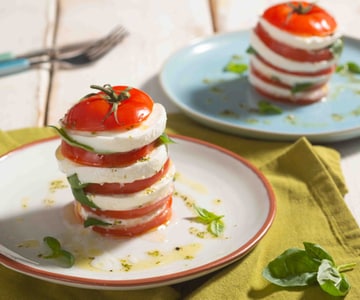 Leckere Caprese mit Oreganosauce