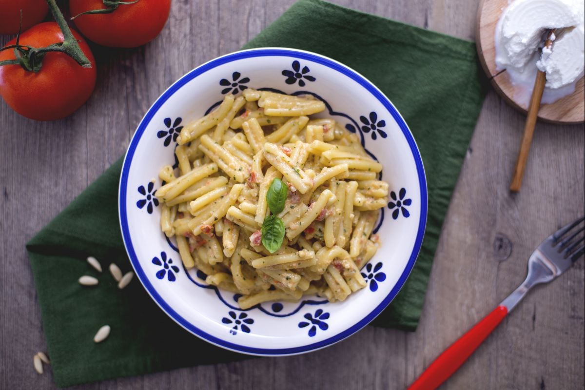 Casarecce mit sizilianischem Pesto