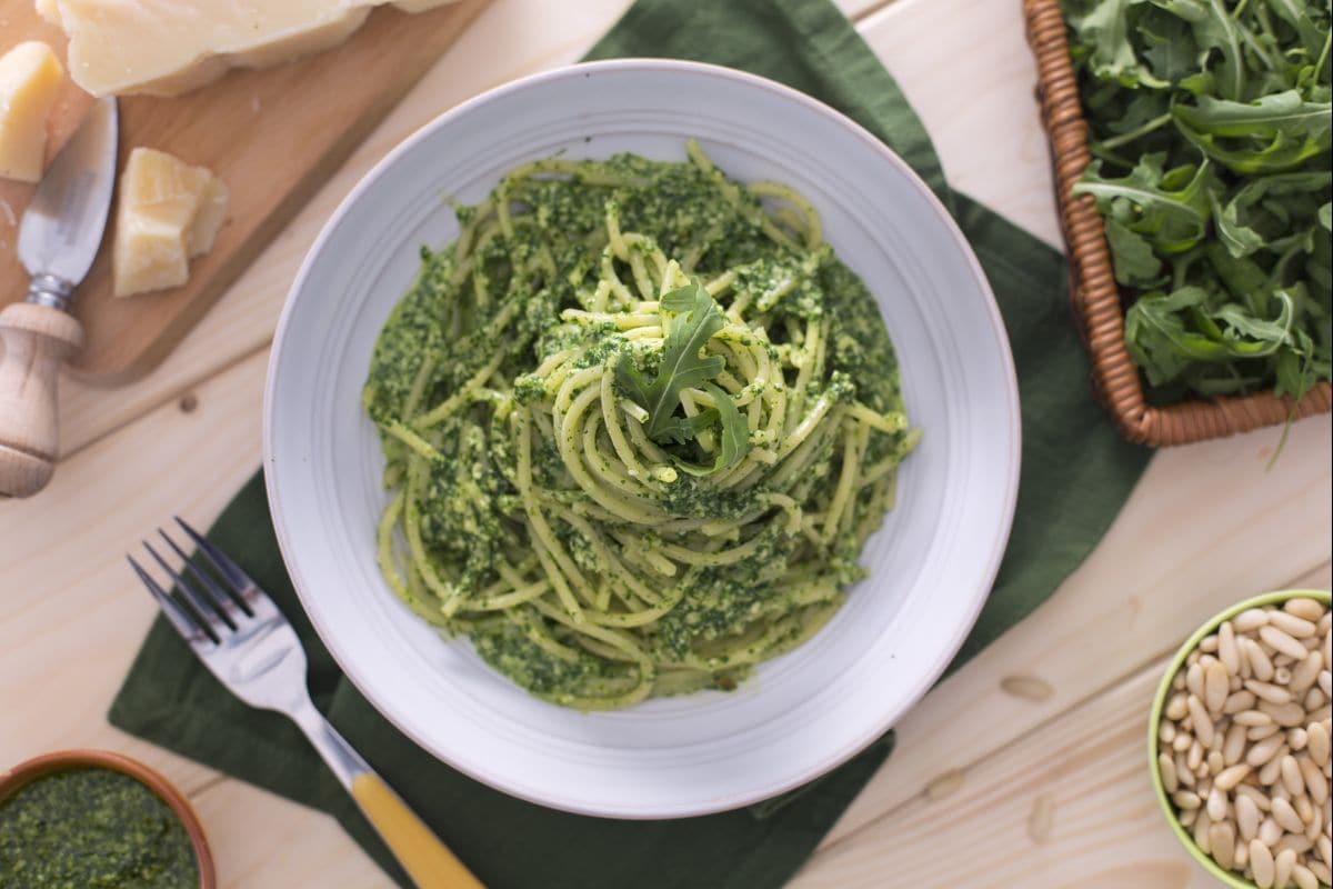 Tonnarelli mit Raukenpesto