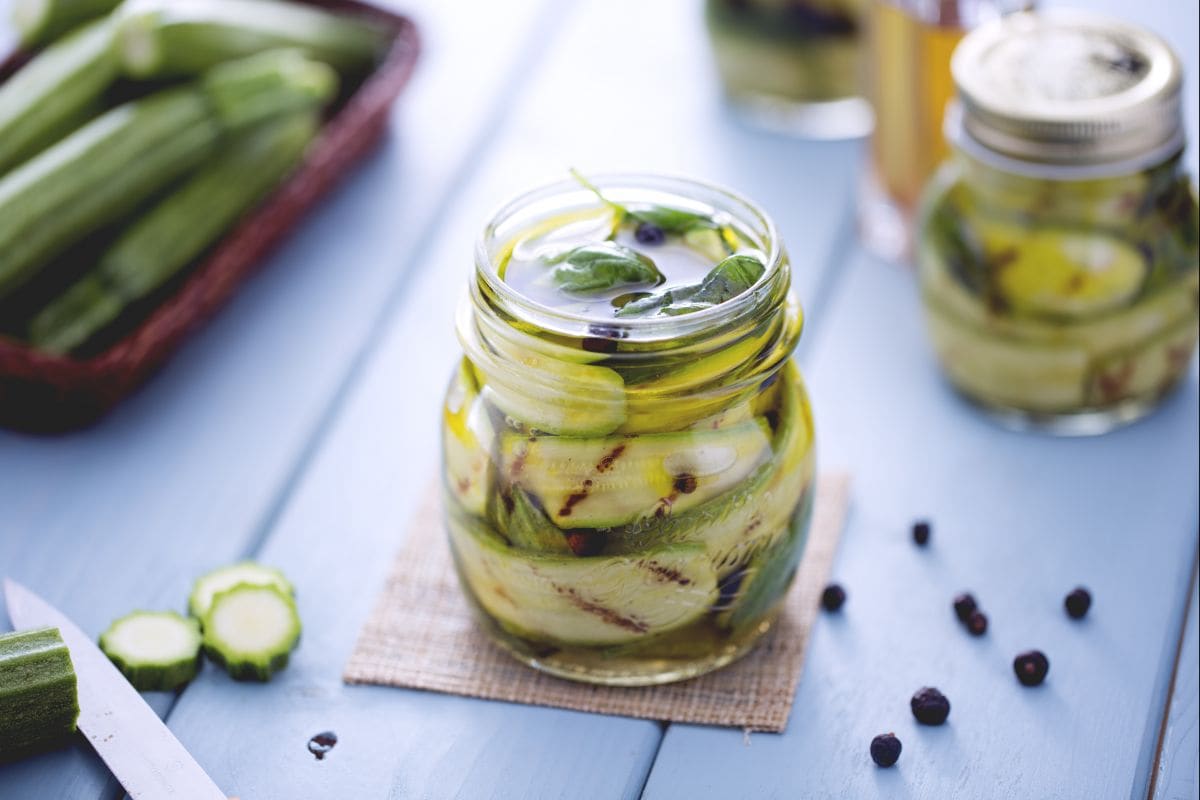 Süß-saure Zucchini