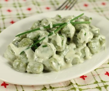 Spinatnocken in Taleggio-Sauce