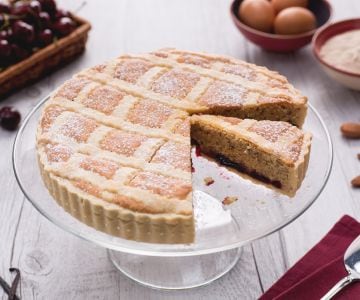 Dinkel- und Kirschkuchen