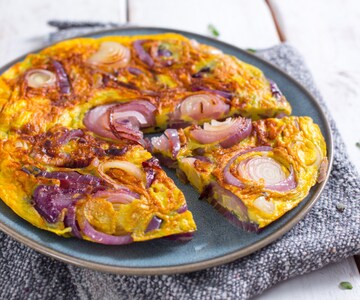 Omelett mit Zwiebeln