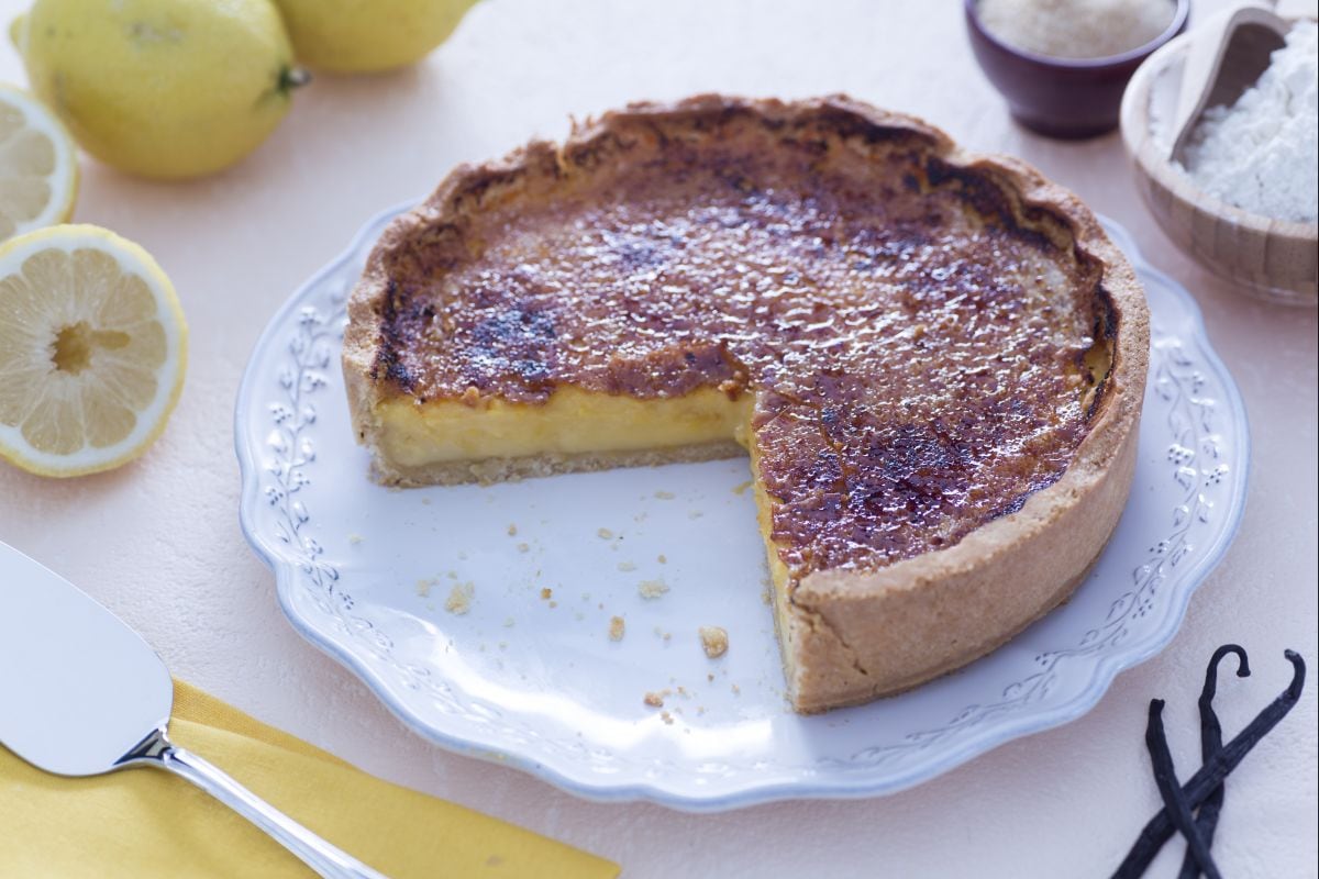 Zitronen-Brûlée-Kuchen
