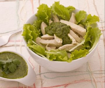 Hähnchen in grüner Soße