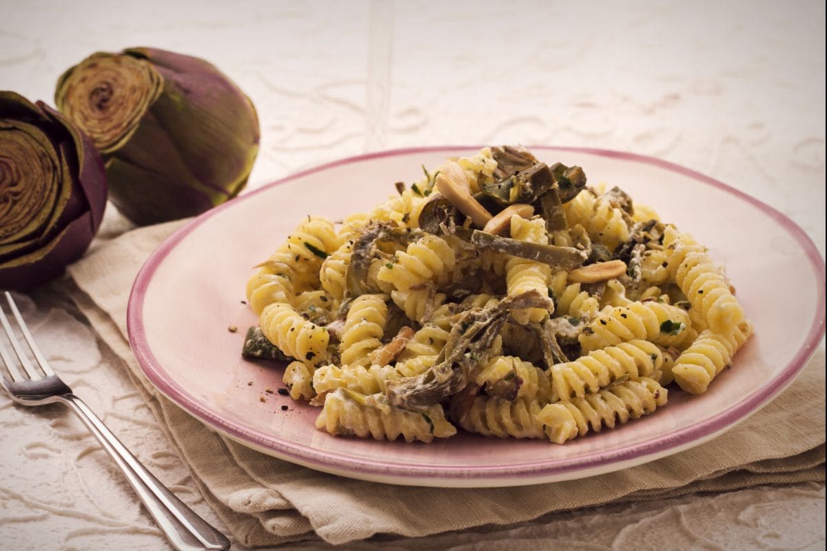 Fusilli mit Artischocken und Ziegenkäse