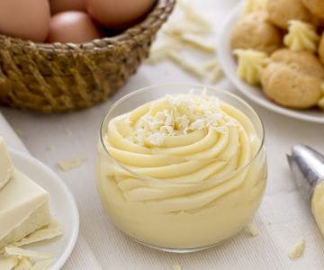 Weiße-Schokoladen-Puddingcreme