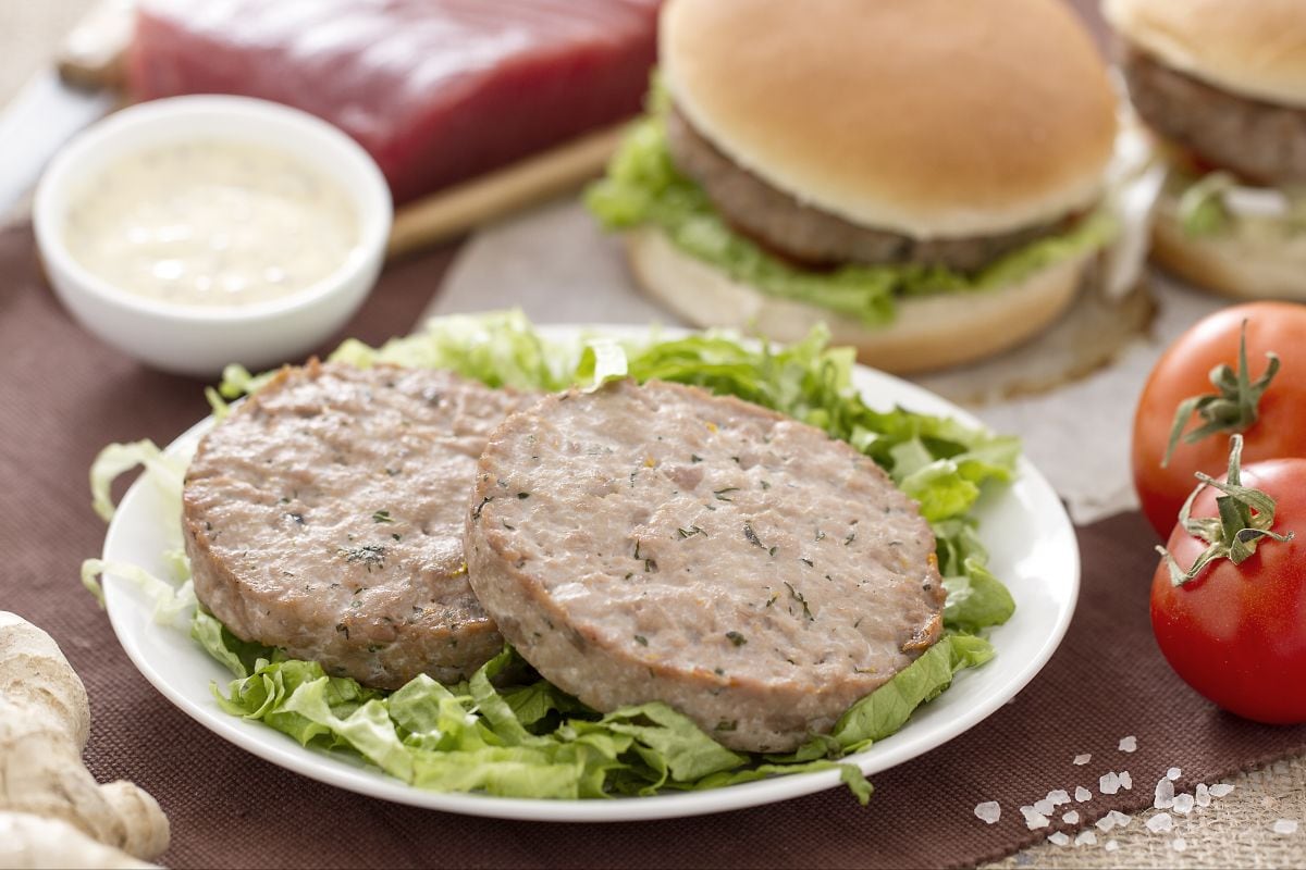 Thunfisch-Burger mit Orange und Ingwer