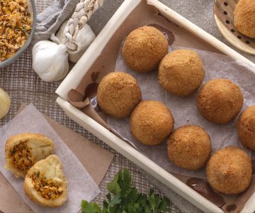 Coxinha (brasilianische Arancini)