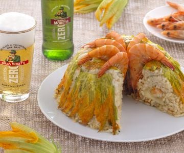 Reisring mit Mozzarella- und Garnelenkern