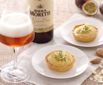 Mandel-Törtchen mit Biercreme