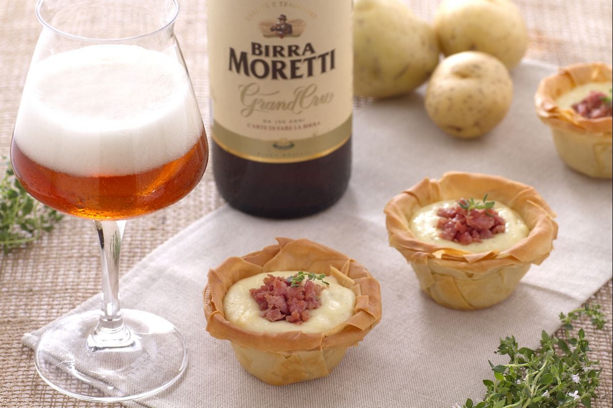 Filo-Teig-Schälchen mit Kartoffeln und Salami-Bröseln