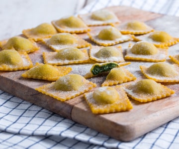 Ravioli mit Ricotta und Spinat