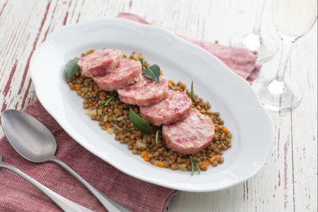 Kochwurst mit Linsen