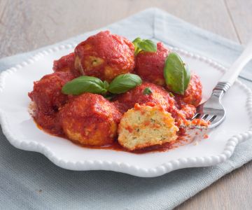 Ricotta-Frikadellen mit Soße