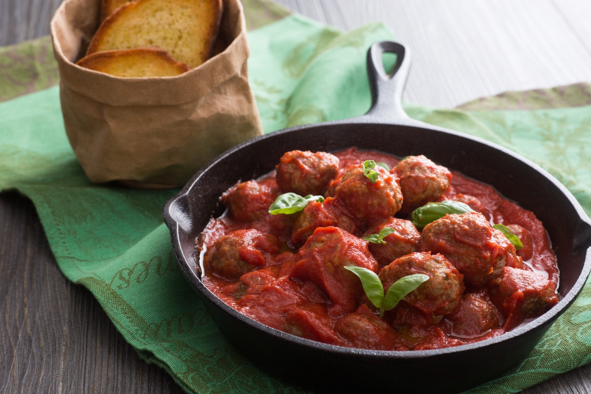 Fleischbällchen in Tomatensauce