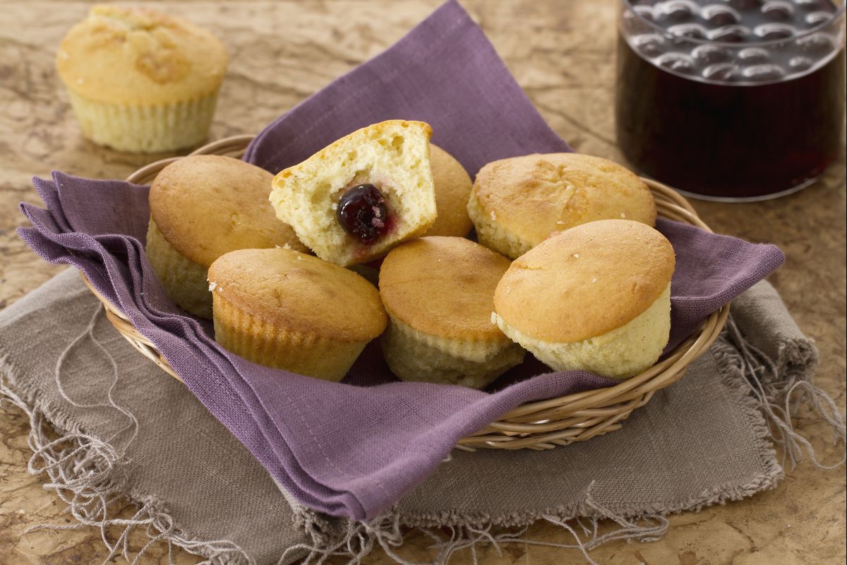 Vanille-Muffins mit Amarenakern