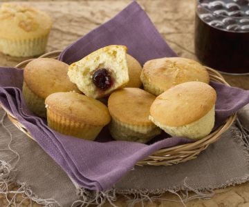 Vanille-Muffins mit Amarenakern