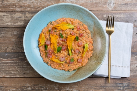 Risotto mit Garnelen, Zucchini und Zucchiniblüten