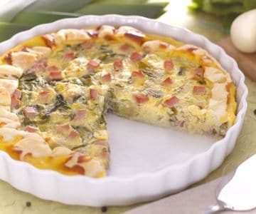Quiche mit Endivie und Schinkenwürfeln