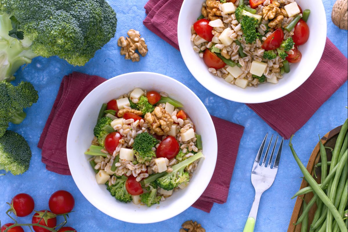 Dinkelsalat mit Gemüse