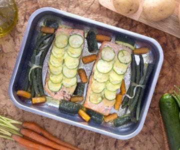 Lachstranche in Kartoffel- und Zucchinikruste