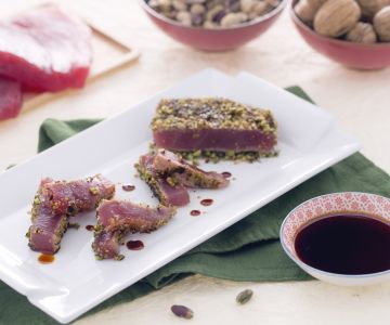 Thunfischfilet in Nuss- und Pistazienkruste