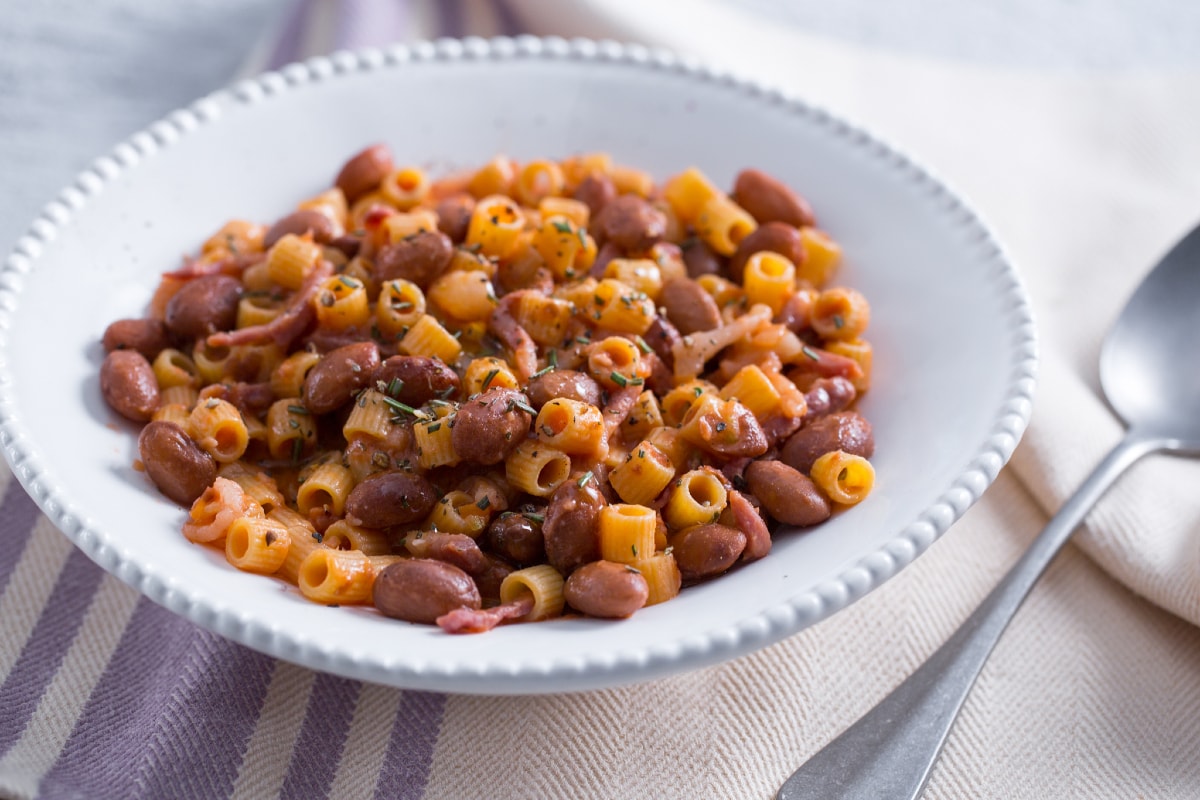 Pasta und Bohnen
