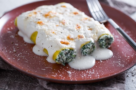 Cannelloni mit Ricotta und Spinat