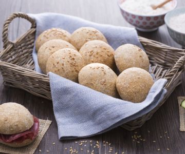 Vollkornbrötchen