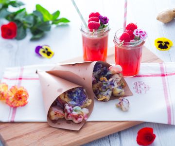Blumen- und Fruchtaperitif