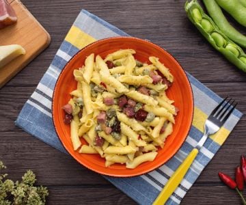 Garganelli mit Dicken Bohnen und Speck