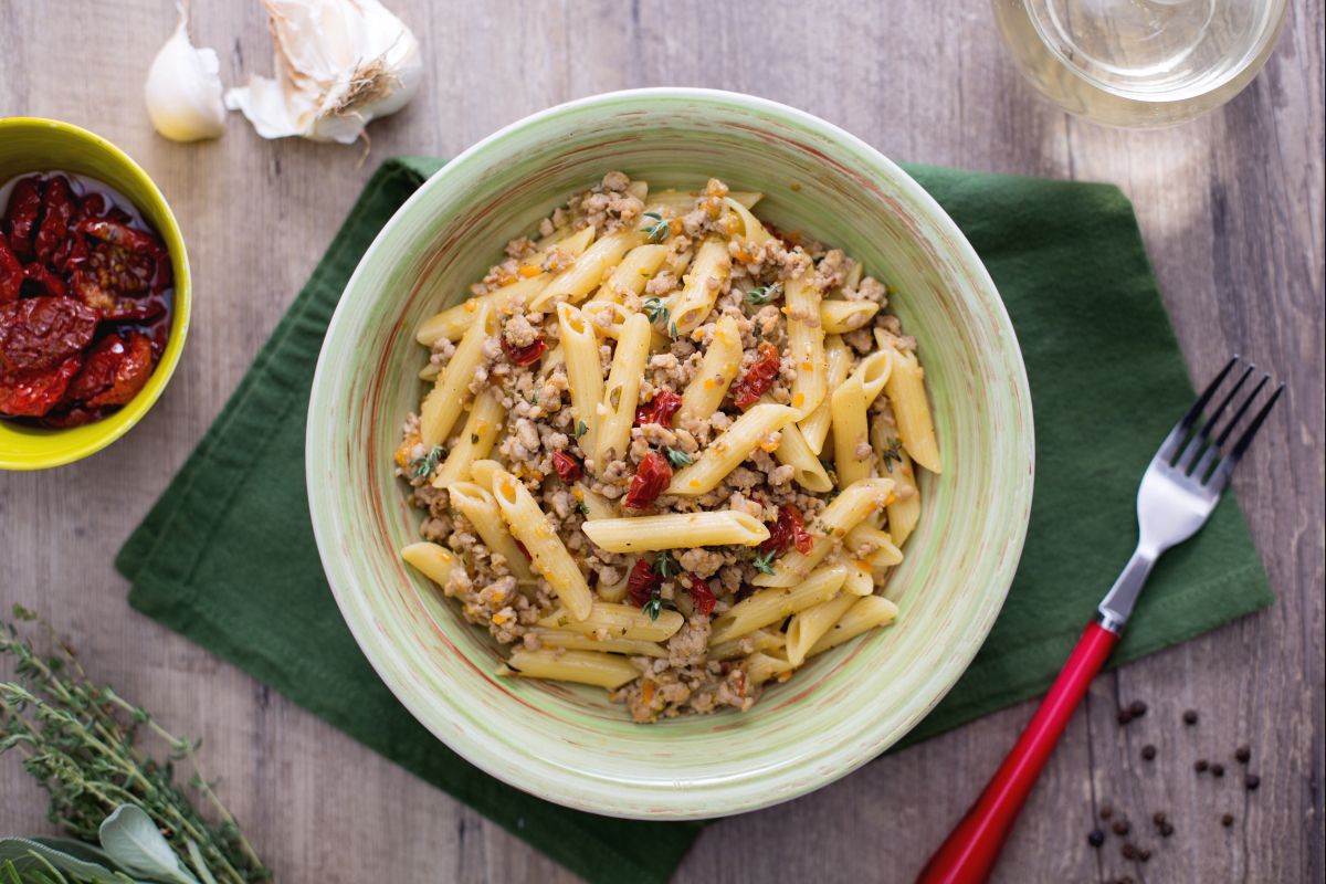 Penne mit Truthahnragout