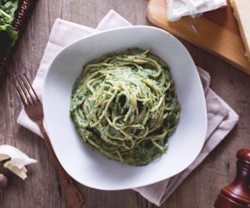 Spaghetti mit Ricotta und Spinat