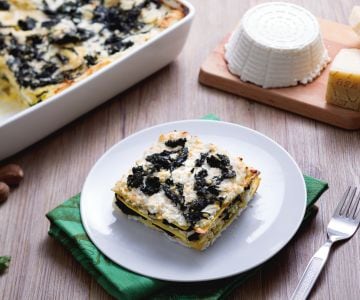 Lasagne mit Ricotta und Brennnesseln