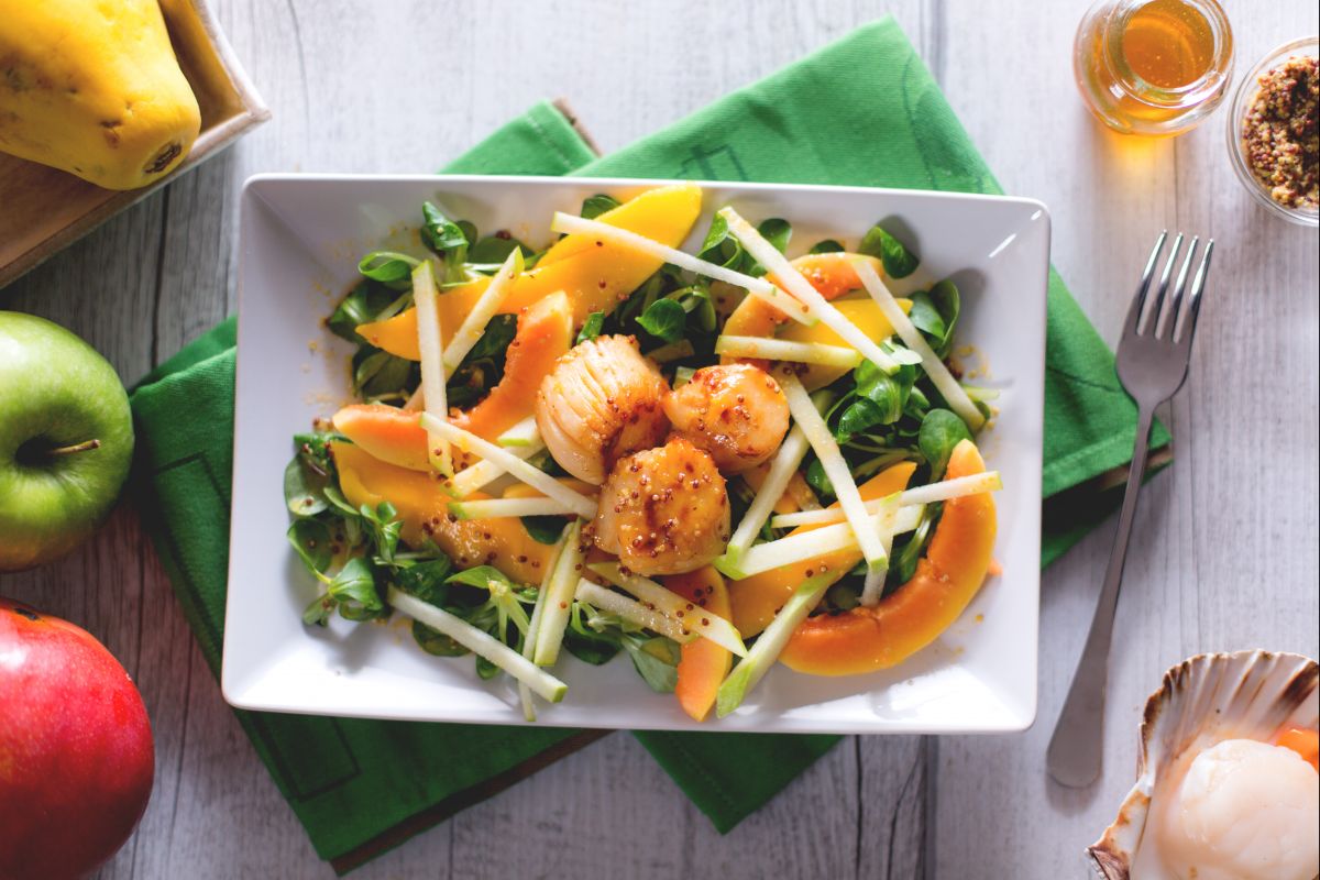 Jakobsmuscheln mit Fruchtsalat