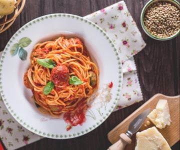 Spaghetti mit vegetarischen Fleischbällchen
