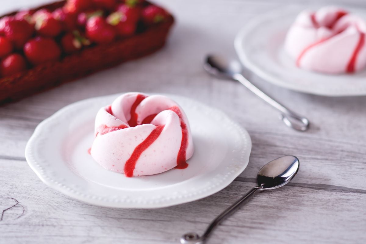 Erdbeer-Semifreddo