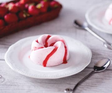 Erdbeer-Semifreddo