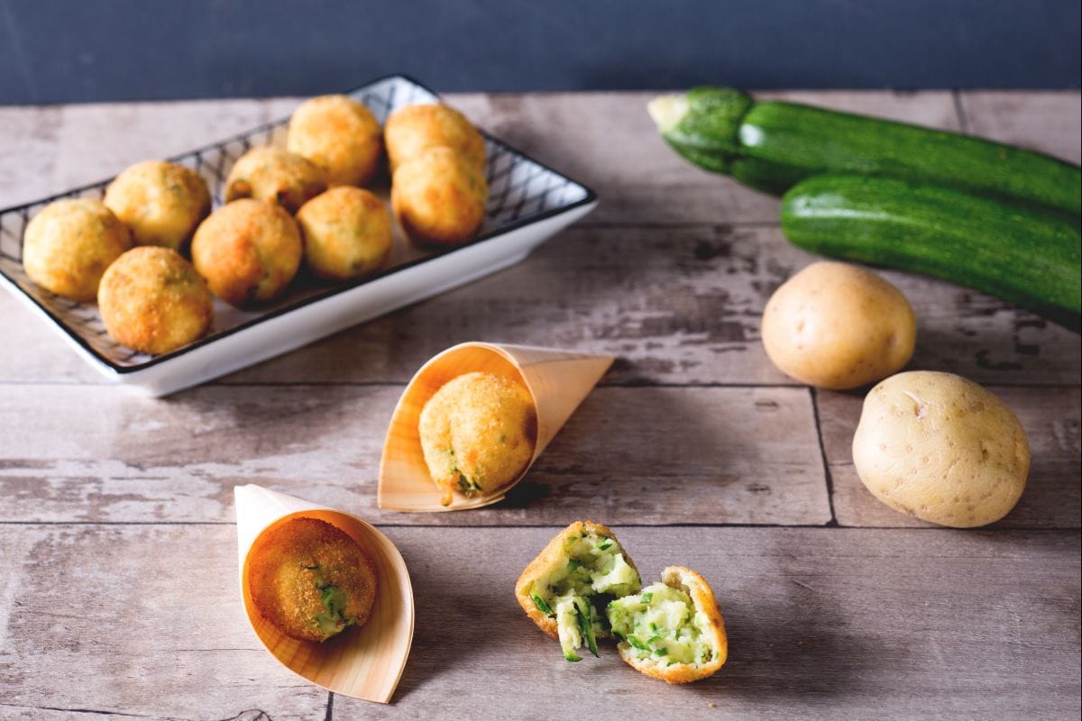 Zucchini- und Kartoffelbällchen