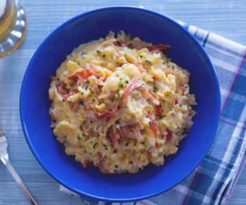 Spätzle mit Sahne und Speck