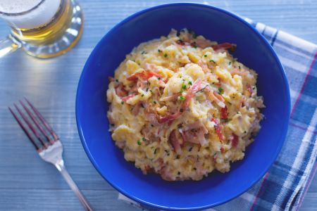 Spätzle mit Sahne und Speck