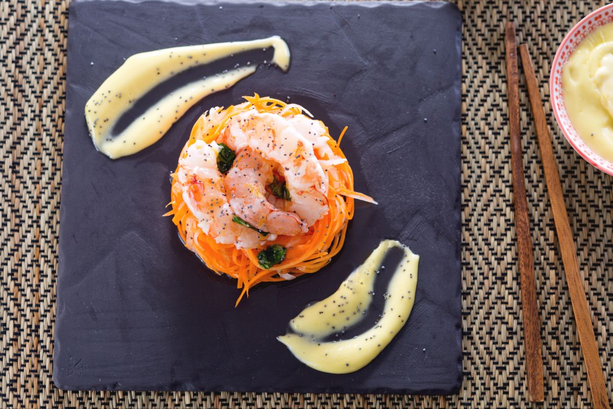 Daikon- und Garnelensalat
