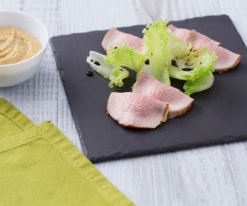 Kalbfleisch mit Thunfischsauce nach alter Art