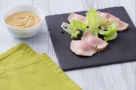 Kalbfleisch mit Thunfischsauce nach alter Art