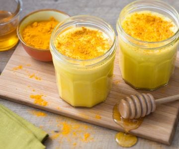 Goldene Milch