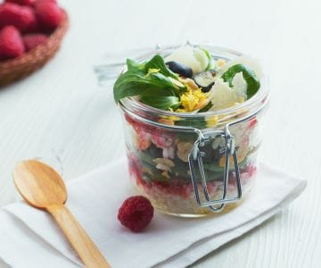 Reissalat mit Trockenfrüchten