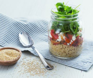 Quinoa mit Auberginen und Minze