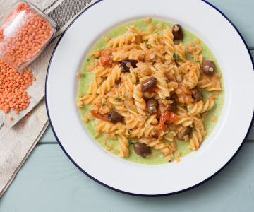 Pasta mit Linsen und Rosenkohl