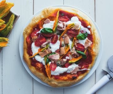 Pizza Meer und Garten